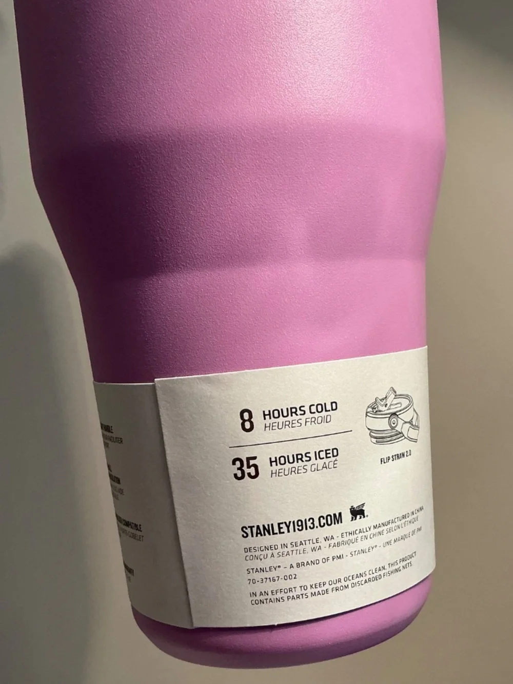 New Stanley Ice Flow Flip Straw Tumbler Smaller 20 oz lilac with purple lid - Picture 4 of 4